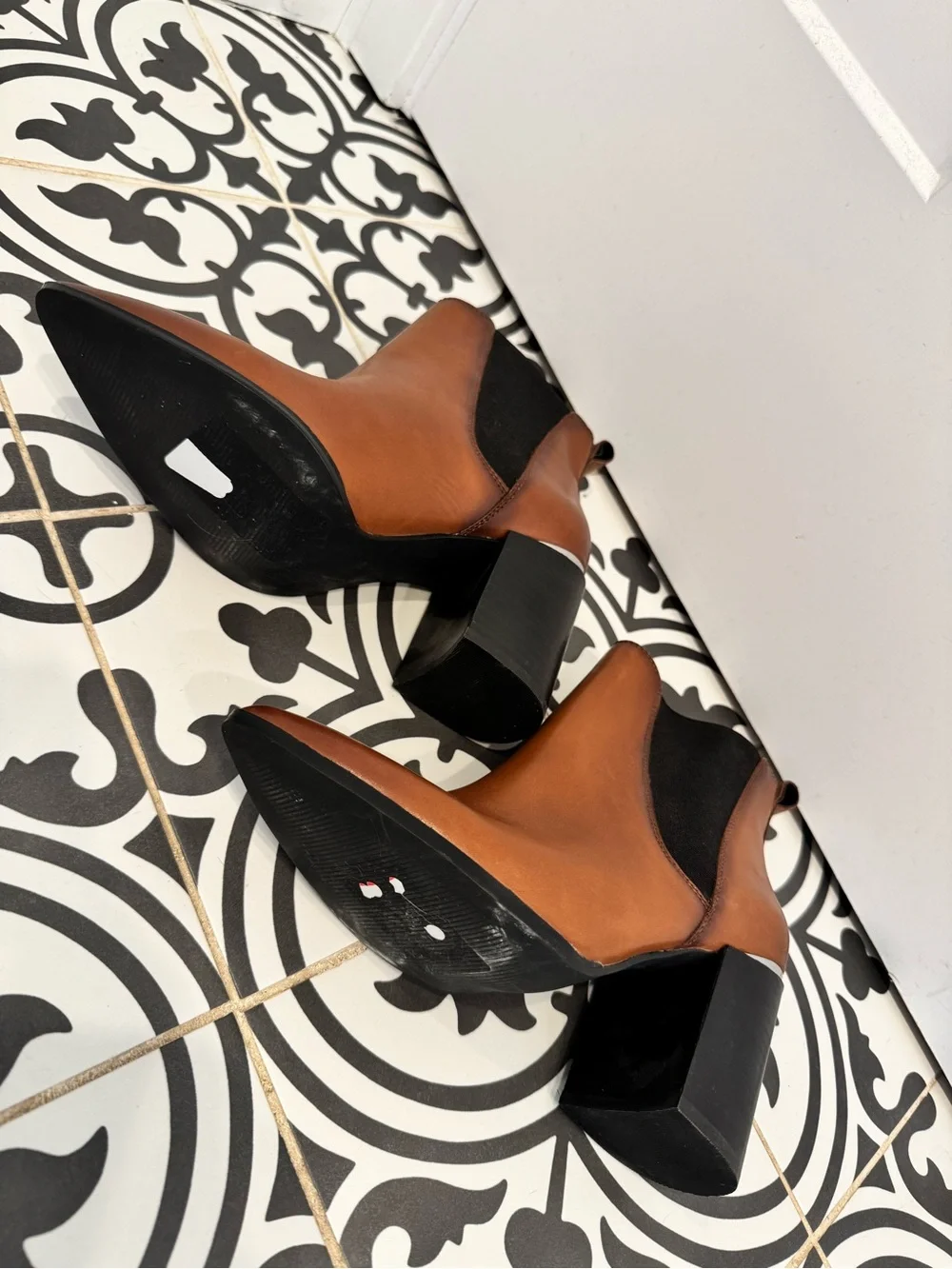 Steve Madden nwob steve